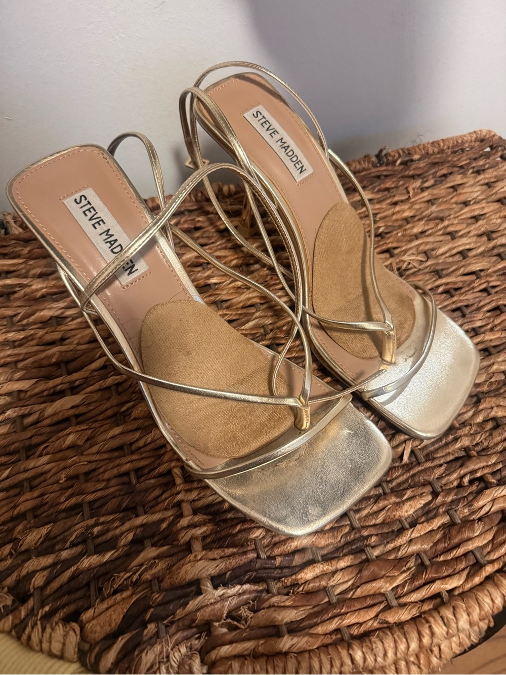 Steve Madden Annie Metallic Gold Strappy Square-Toe Heels size 8